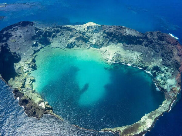 7300 лет спустя: вулкан Кикаи снова набирает силу, наполняясь магмой