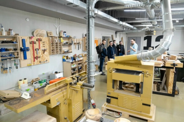 a4de7731d938ae3fc3dc298af3456410