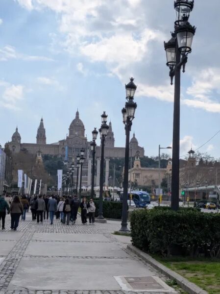 У Pixel 10a нет выступа камеры, и это здорово. 13 aba5da2e828e1a89445e48ac0f13648d