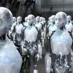 Роботы в ряд, футуристический интерьер, бело-серая цветовая гамма, технологии будущего.