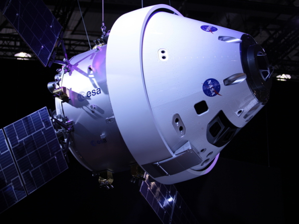 &laquo;Слишком сложно и дорого&raquo;: могли ли американцы сымитировать полет к Луне с помощью ИИ