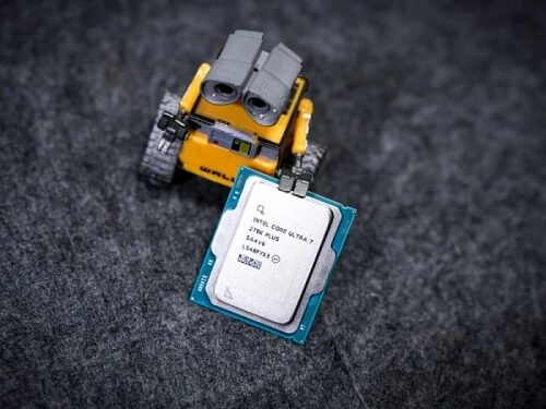 Core Ultra 7 270K Plus подешевел до $260 менее чем через 2 месяца после запуска Core Ultra 7 270K Plus подешевел до $260 менее чем через 2 месяца после запуска