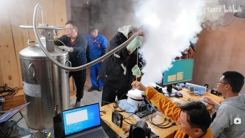 Жидкий гелий помог Core i9-14900KF достичь рекордной частоты 9206 MHz