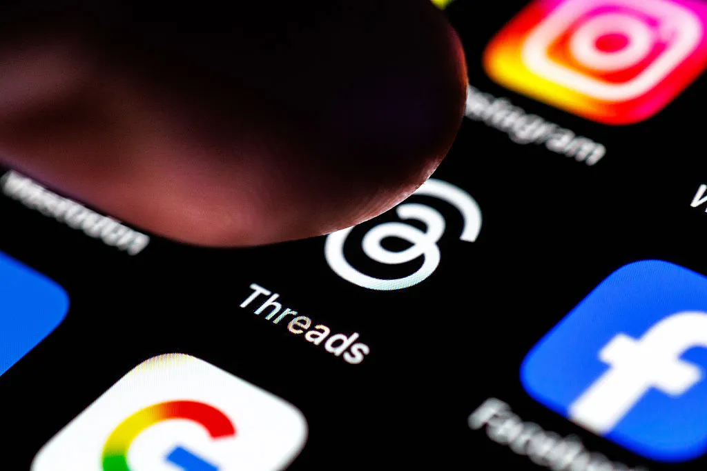 Threads добавляет новые функции в Live Chats, расширяя доступ к сервису.