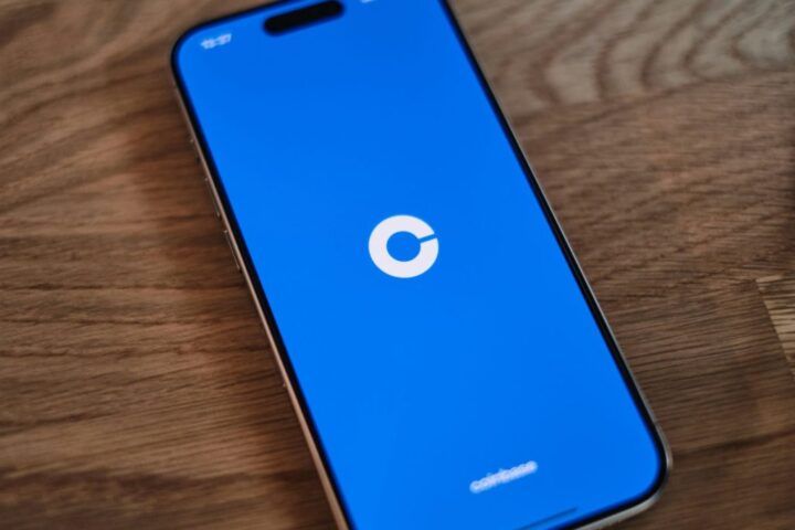 Coinbase для агентов: автоматизация портфельной торговли с помощью ИИ.