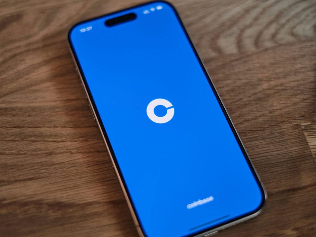 Coinbase для агентов: автоматизация портфельной торговли с помощью ИИ.