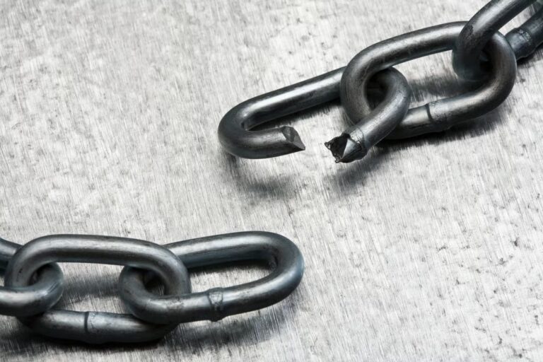 Внутренние репозитории GitHub взломаны.