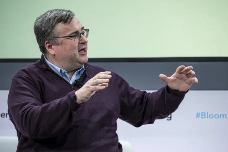 Рид Хоффман покидает совет директоров Microsoft, чтобы перейти в «режим основателя» и запустить стартап Manus.