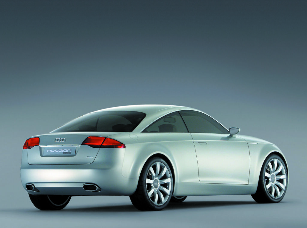 Концепт-кар Audi Nuvolari 2003 года