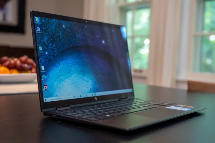 Уф! Пользователи Windows 10 получили отсрочку на год для получения обновлений безопасности.