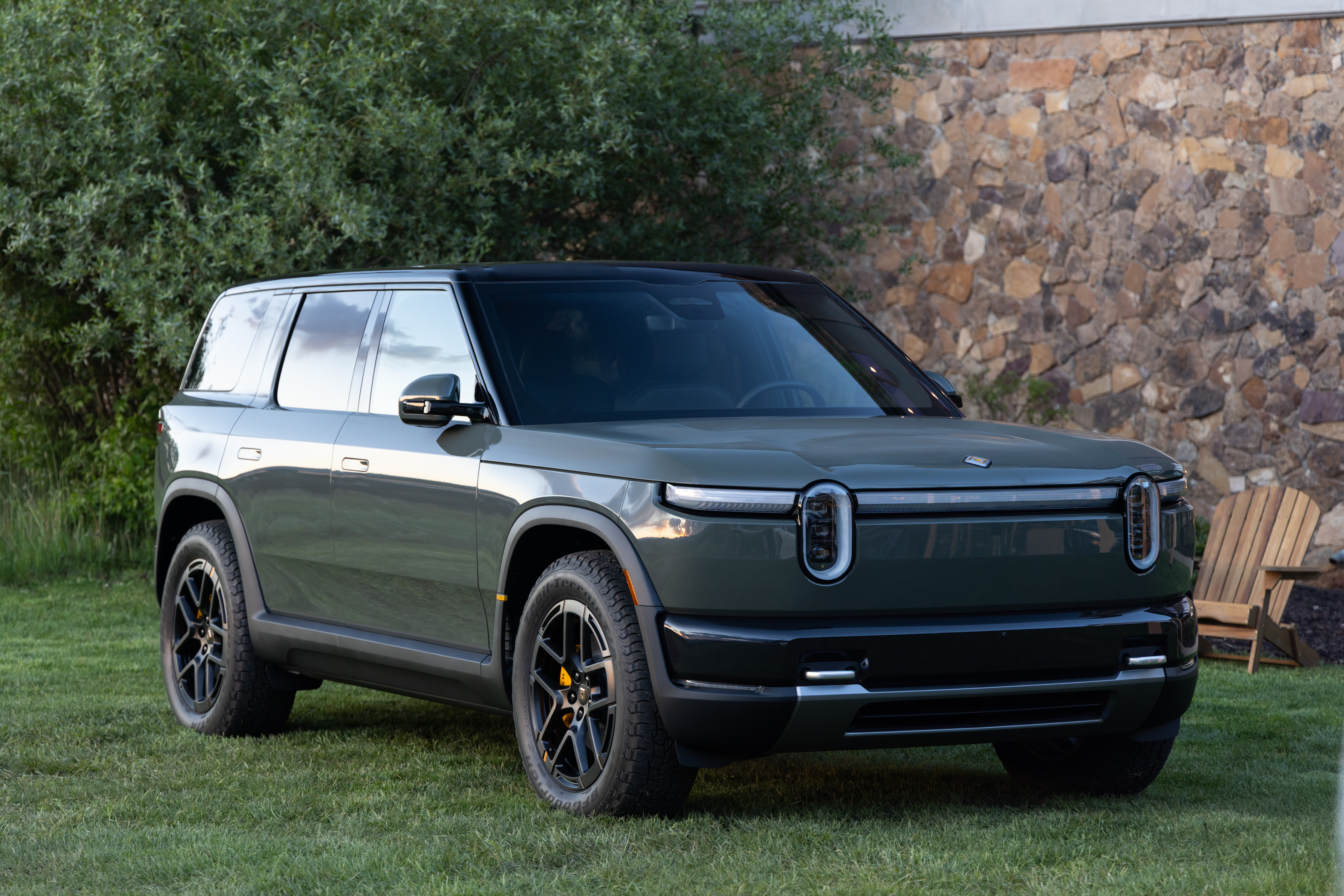 Rivian R2