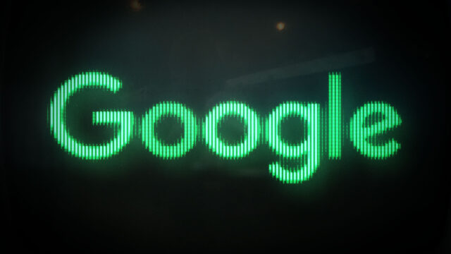 Google подает в суд на китайскую сеть киберпреступников, которая использовала Gemini для автоматизации мошеннических схем.