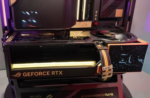 ASUS ROG Astral RTX 5090 Edition 20: AMOLED-дисплей, BTF и 800 Вт ASUS ROG Astral RTX 5090 Edition 20: AMOLED-дисплей, BTF и 800 Вт