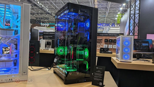 Корпус Thermaltake CAPO X вмещает две полноценные системы Корпус Thermaltake CAPO X вмещает две полноценные системы