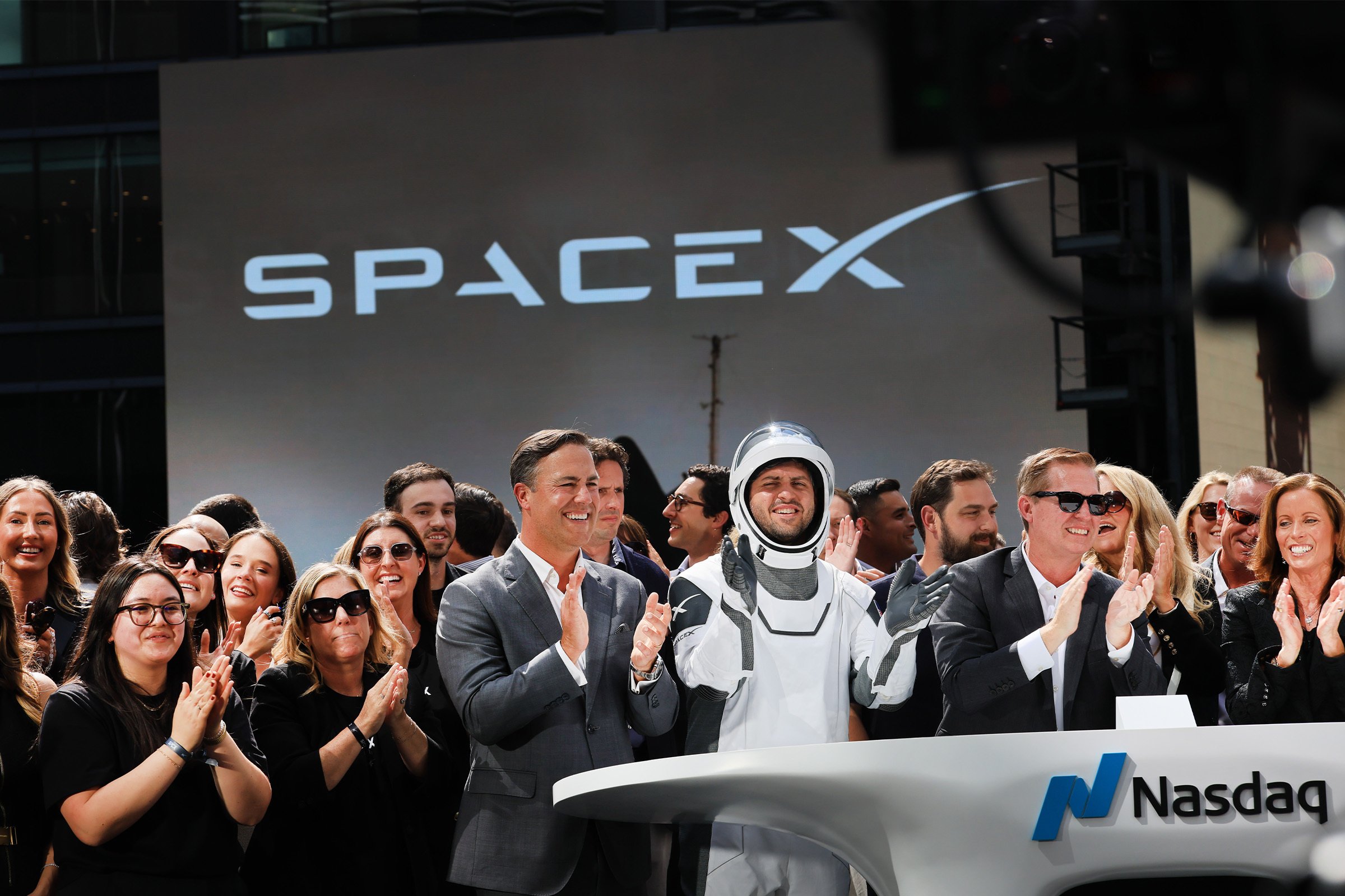 Акции SpaceX пережили довольно плохую ночь
