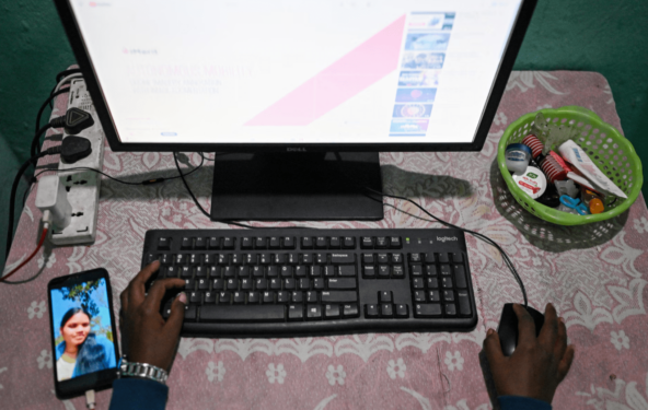 Чаты в Slack, аудиозаписи прогулок и видеопоходы на помойку: какие данные можно продать для обучения ИИ и сколько за это платят