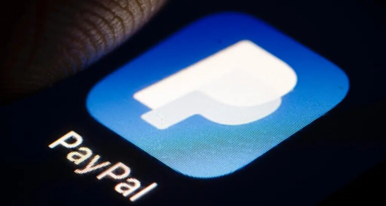 По имеющимся данным, компании Stripe и Advent предложили приобрести PayPal примерно за 53,4 миллиарда долларов.