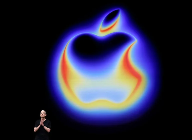 Сможет ли Apple создать умные очки, которые не будут постоянно представлять угрозу для конфиденциальности?