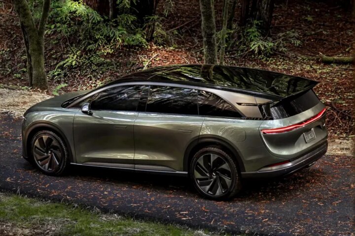 Компания Lucid Motors опровергает сообщения о том, что рассматривает возможность банкротства.