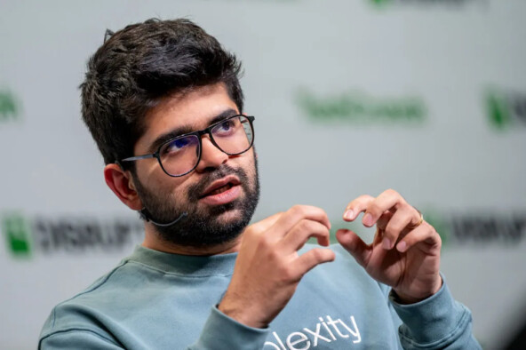 Perplexity разрабатывает ИИ-инструмент для программирования — Business Insider 4 Глава Perplexity. Источник: Getty Images