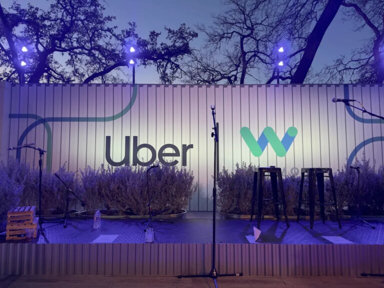Лоббистская деятельность Uber в сфере роботакси ставит компанию на путь конфронтации с Waymo.