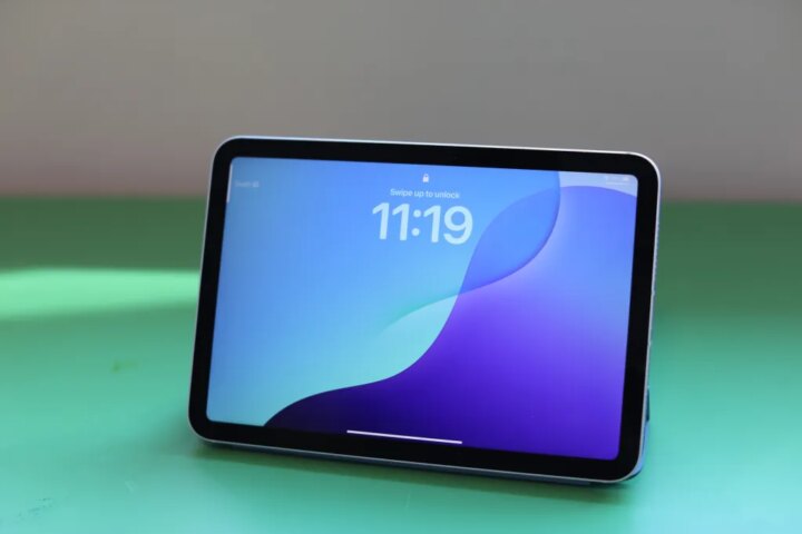 По имеющимся данным, Apple планирует выпустить новые iPad Pro и MacBook Pro в начале следующего года.