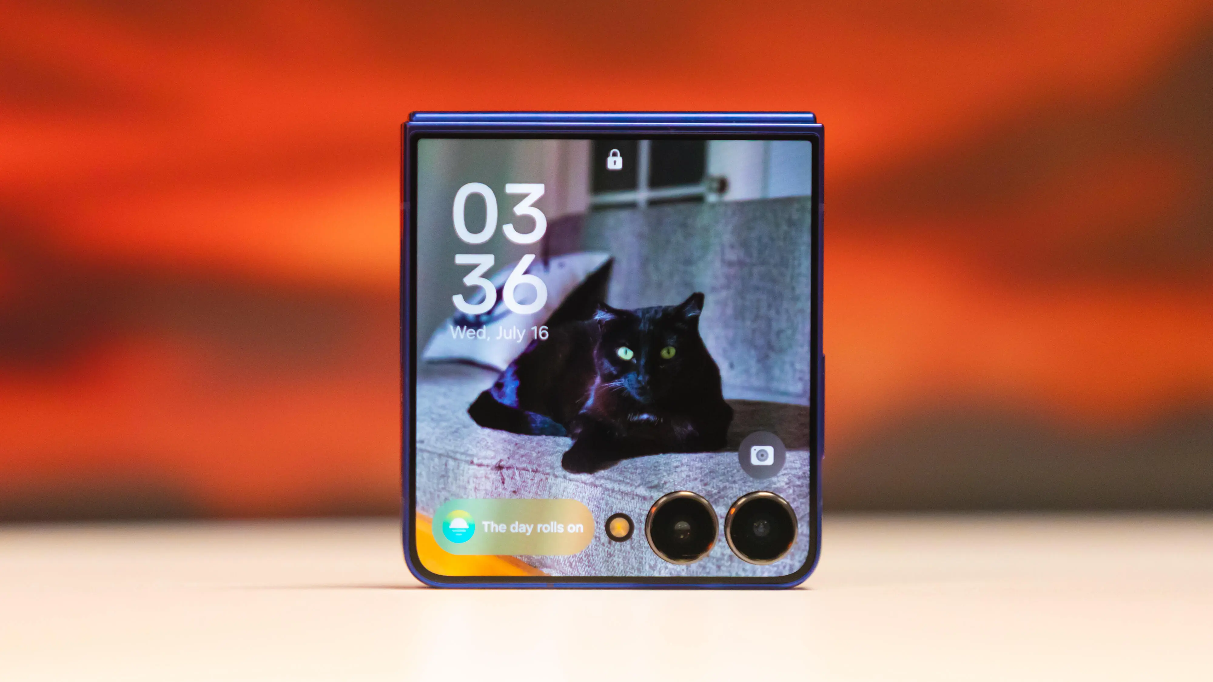 Лучший телефон Samsung 2026 года 27 Samsung Galaxy Z Flip 7