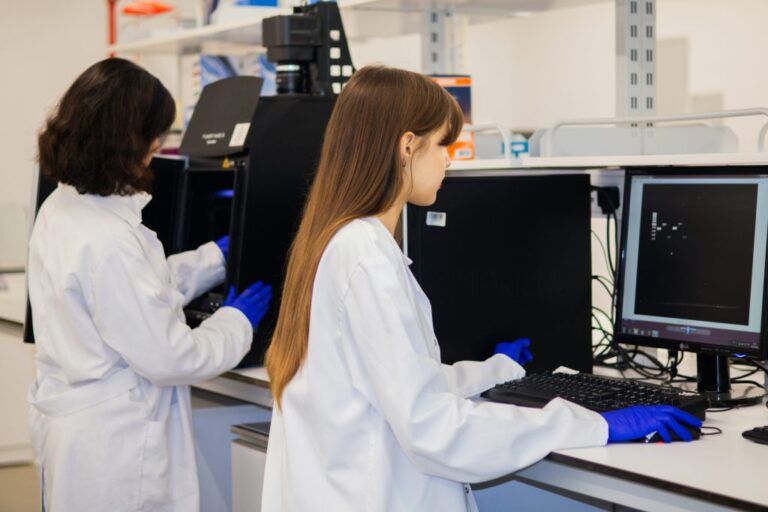 Компания Bristol Myers Squibb приобрела систему искусственного интеллекта Nvidia для разработки лекарств.