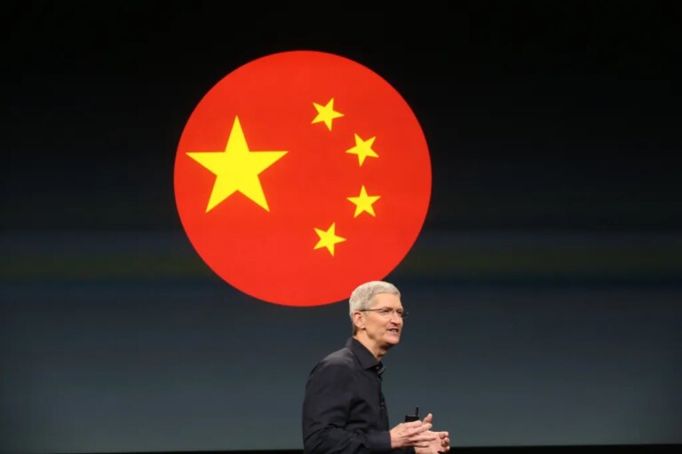 Компания Apple Intelligence получила разрешение на запуск в Китае при участии Alibaba и Baidu.