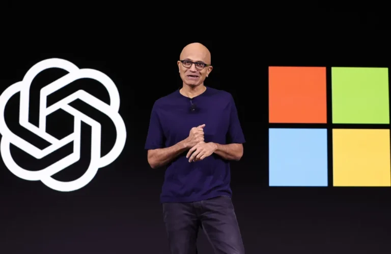 Microsoft привлекла 3,2 миллиарда долларов инвестиций от антропогенных компаний, но результаты OpenAI оказались неоднозначными.