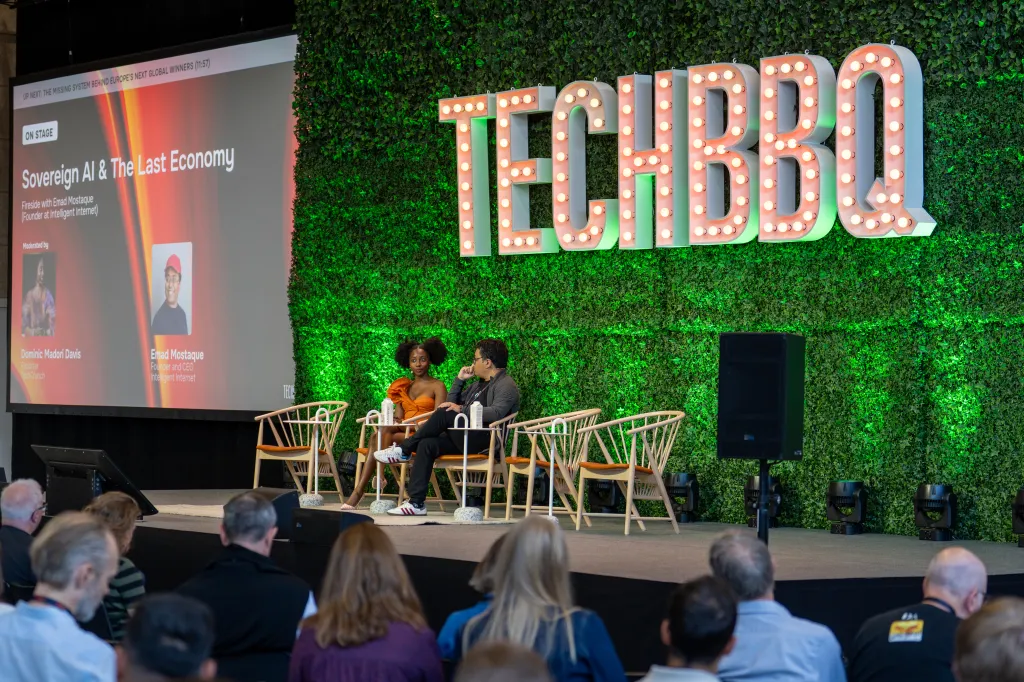 На конференции TechBBQ в Европе дискуссии об искусственном интеллекте постоянно возвращались к вопросу: кто на самом деле контролирует ситуацию?