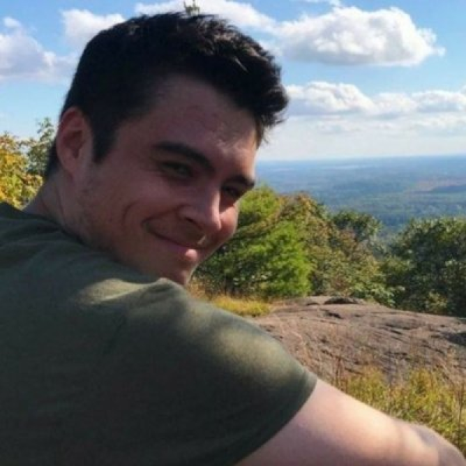 По имеющимся данным, новая умная колонка с искусственным интеллектом от OpenAI будет продаваться по цене от 300 до 400 долларов. 2 Лукас Ропек