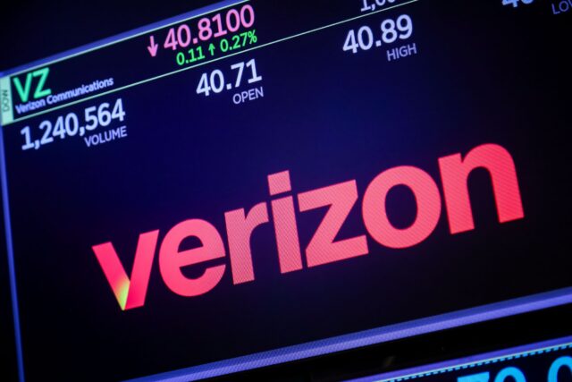 Верховный суд отклонил ходатайство Verizon о возврате 47 миллионов долларов штрафа, наложенного Федеральной комиссией связи.