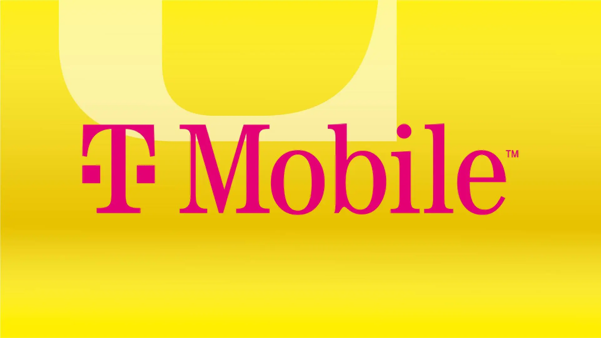 Логотип T-Mobile на желтом градиентном фоне CNET