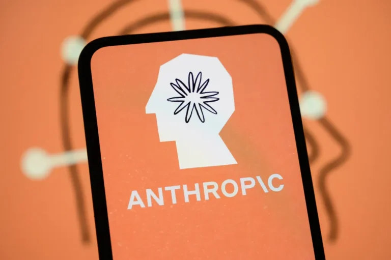 Годовой доход компании Anthropic вырос до 65 миллиардов долларов.