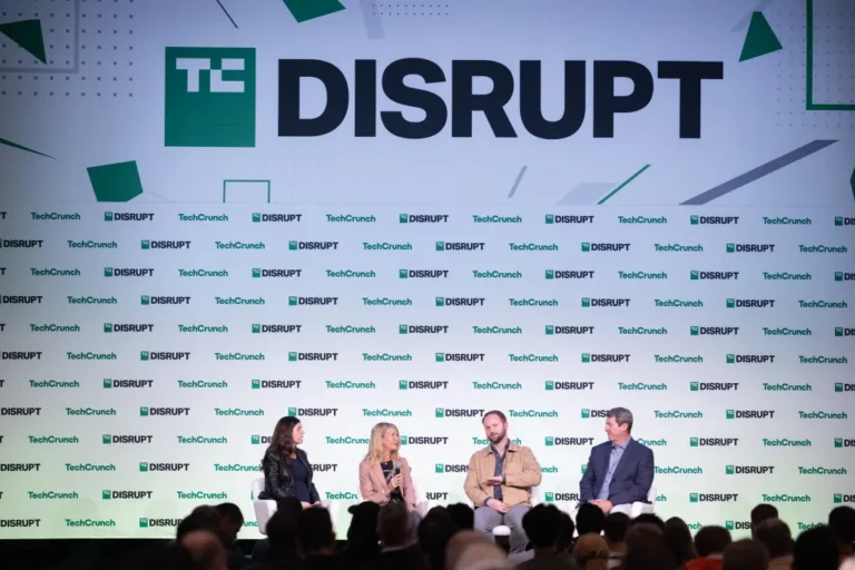 Время на исходе! Сэкономьте 300 долларов на пропуске на TechCrunch Disrupt 2026 до 21 августа.