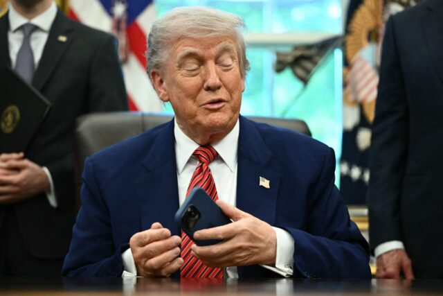 Трамп отменил Закон о цифровом равенстве, но США были вынуждены вернуть часть его на доработку.