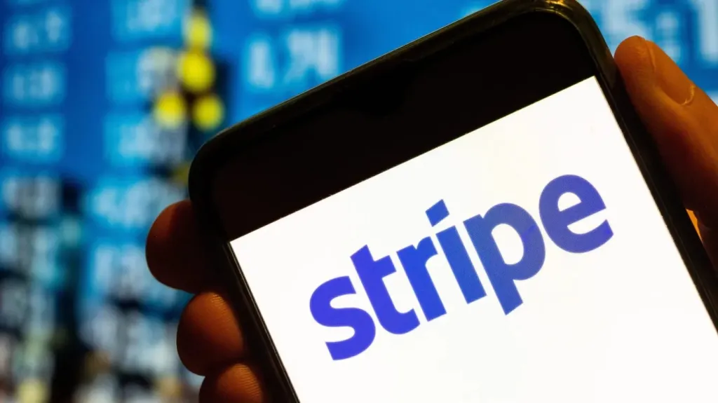 По сообщениям, компания Stripe приобретет стартап OpenRouter, занимающийся разработкой шлюзов искусственного интеллекта, за сумму более 7 миллиардов долларов.