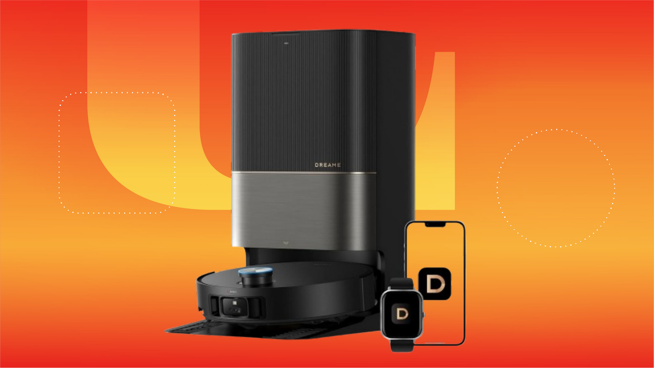 Dreame X50 Ultra на оранжевом фоне