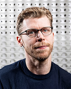 Постановление Федеральной комиссии по связи о роботах проливает свет на политику США; как ИИ нового поколения может помочь складскому хозяйству