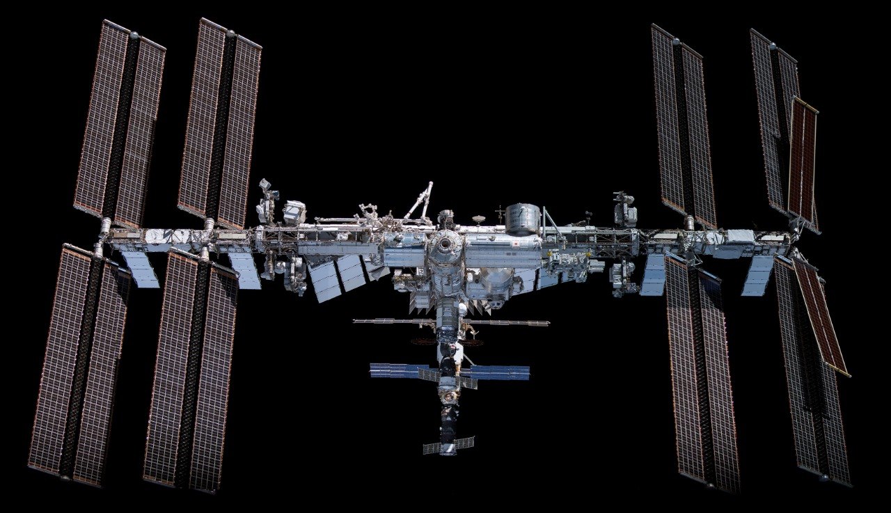 SpaceX и Nvidia хотят вынести ИИ-дата-центры на орбиту SpaceX и…