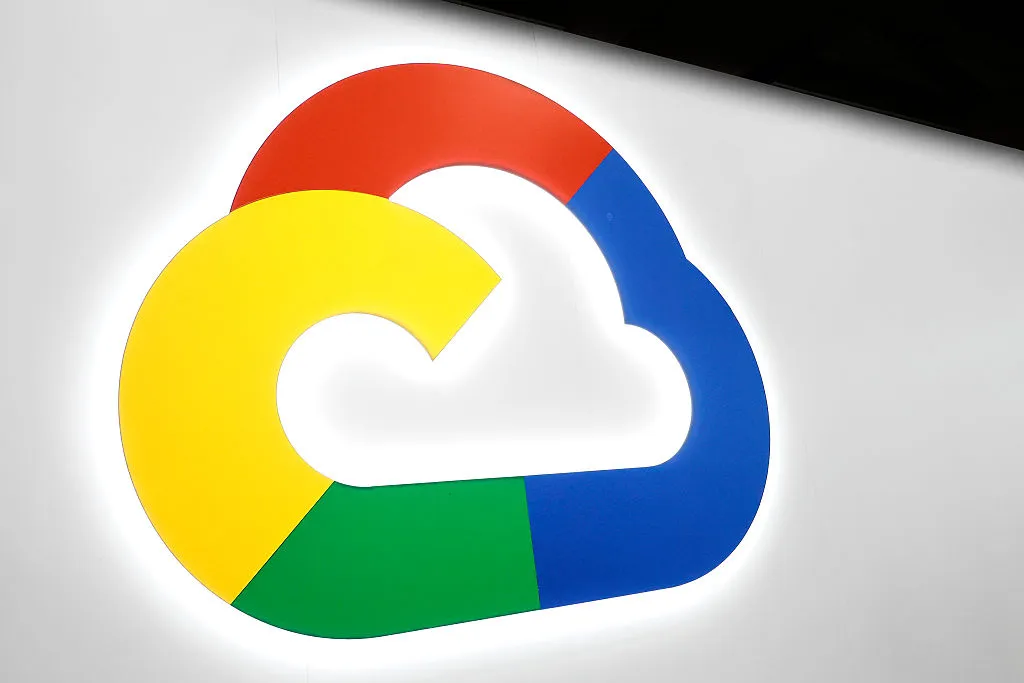 Google Cloud пытается наверстать упущенное в войне за развертывание ИИ, заключив сделку с Accenture.