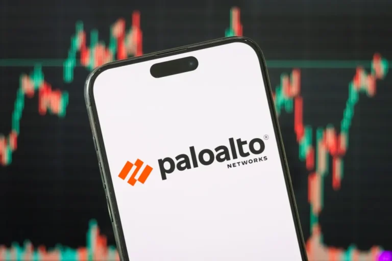 По данным источников, компания Palo Alto Networks заплатила 500 миллионов долларов за компанию Console, поддерживаемую Thrive.