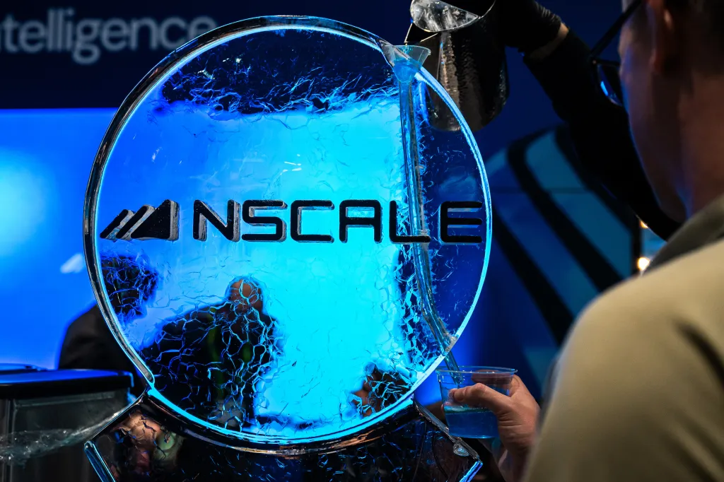Компания Nscale, поставщик вычислительных ресурсов для искусственного интеллекта, планирует привлечь 3,5 млрд долларов в рамках пред-IPO финансирования.