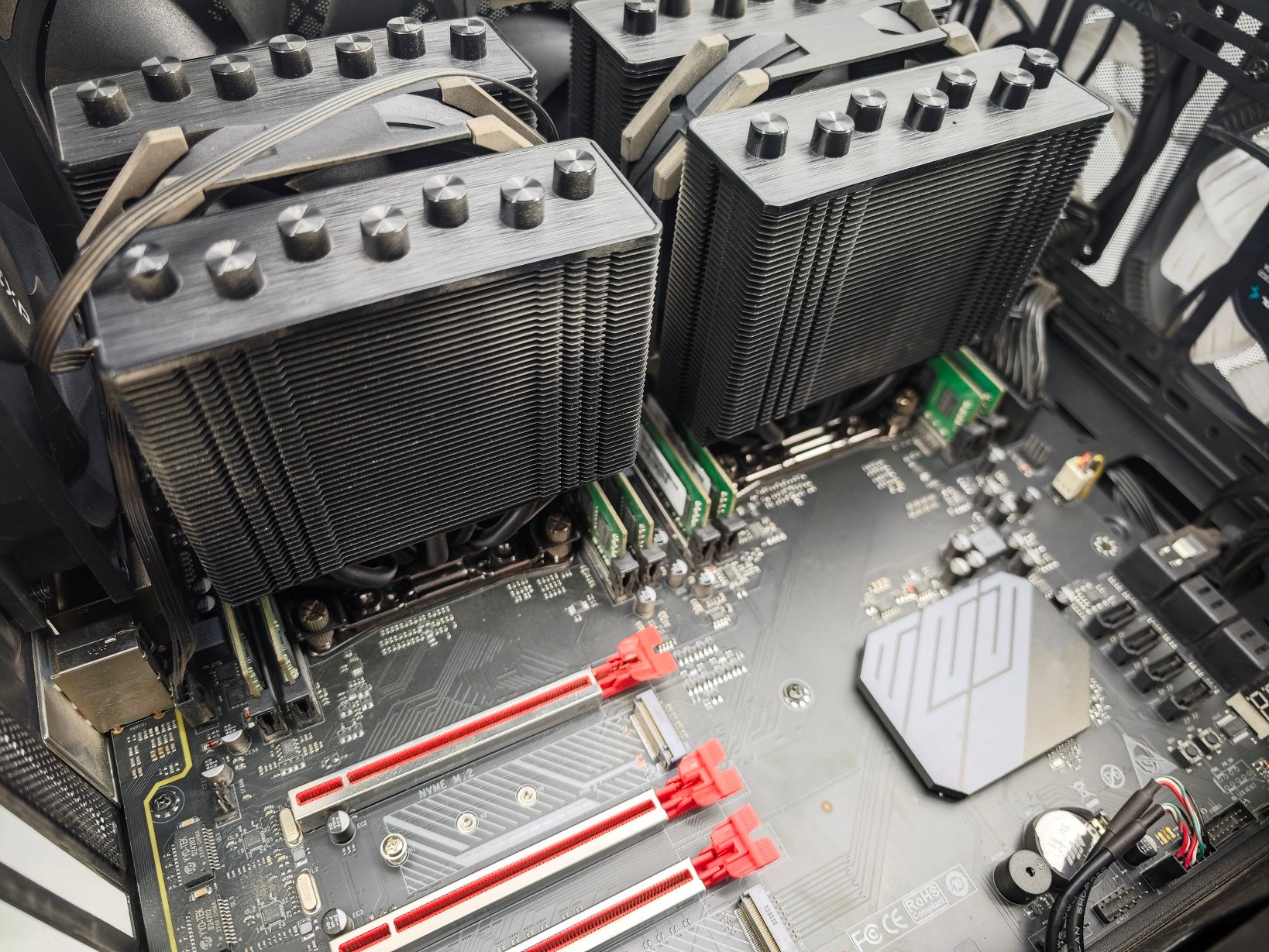 Собираем домашний сервер для LLM дешевле RTX 3090: NVIDIA Tesla V100 SXM2 в 2026 году