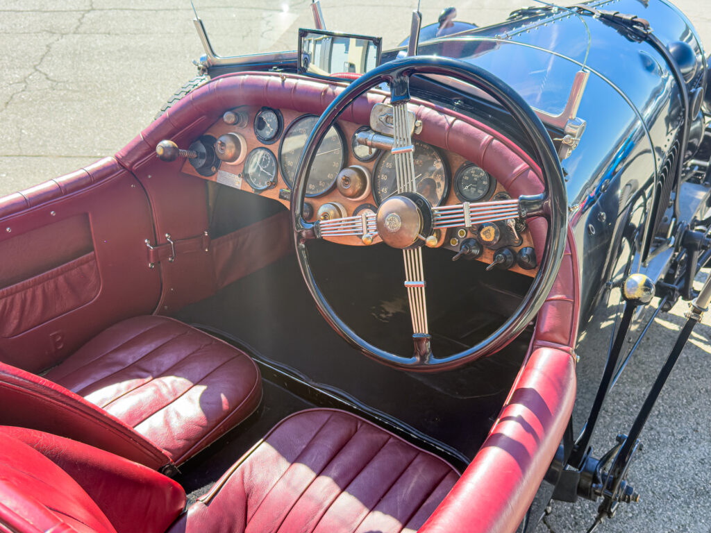 Кабина Bentley Super Sports