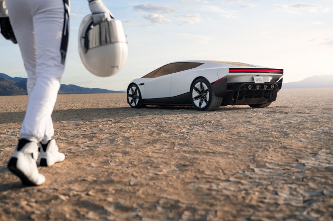 Tesla представила Roadster, работающий на энергии SpaceX, который летает и падает со стилем. 7 96cf5e3d101d6ee4493f155b0b01bfff