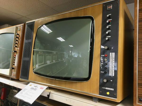 Война стандартов: как поделить цветной телеэфир. Часть 3