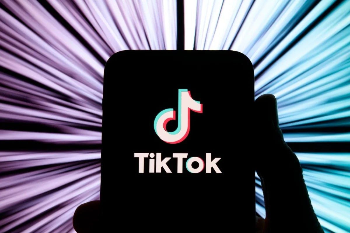 TikTok добавил ИИ-ассистента для покупок и оплату в один клик…